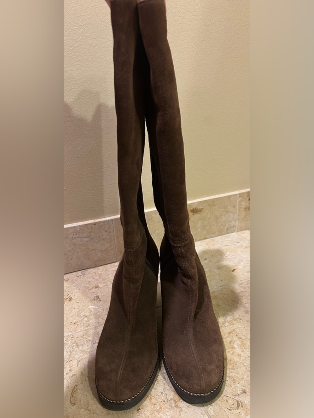 La CANADIENNE NWOB Brown Suede Knee-High Heeled Boots Size EU 37, US 7 - Picture 4 of 7